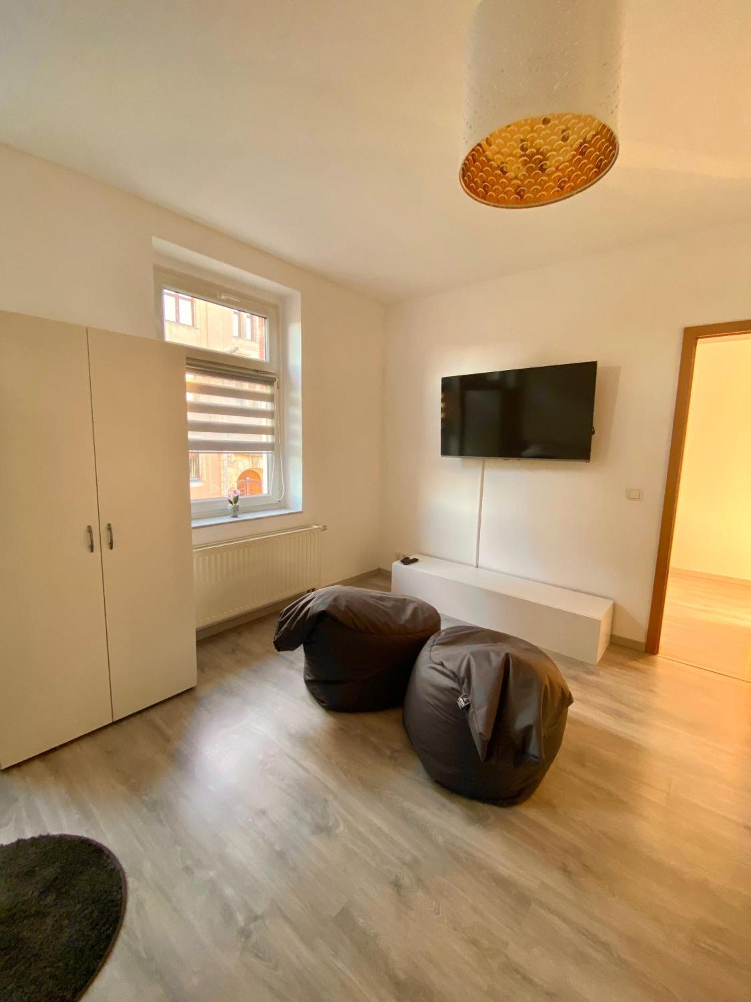 Schoene 3-Zimmer Monteurswohnung Im Sueden Von Leipzig Eg 外观 照片